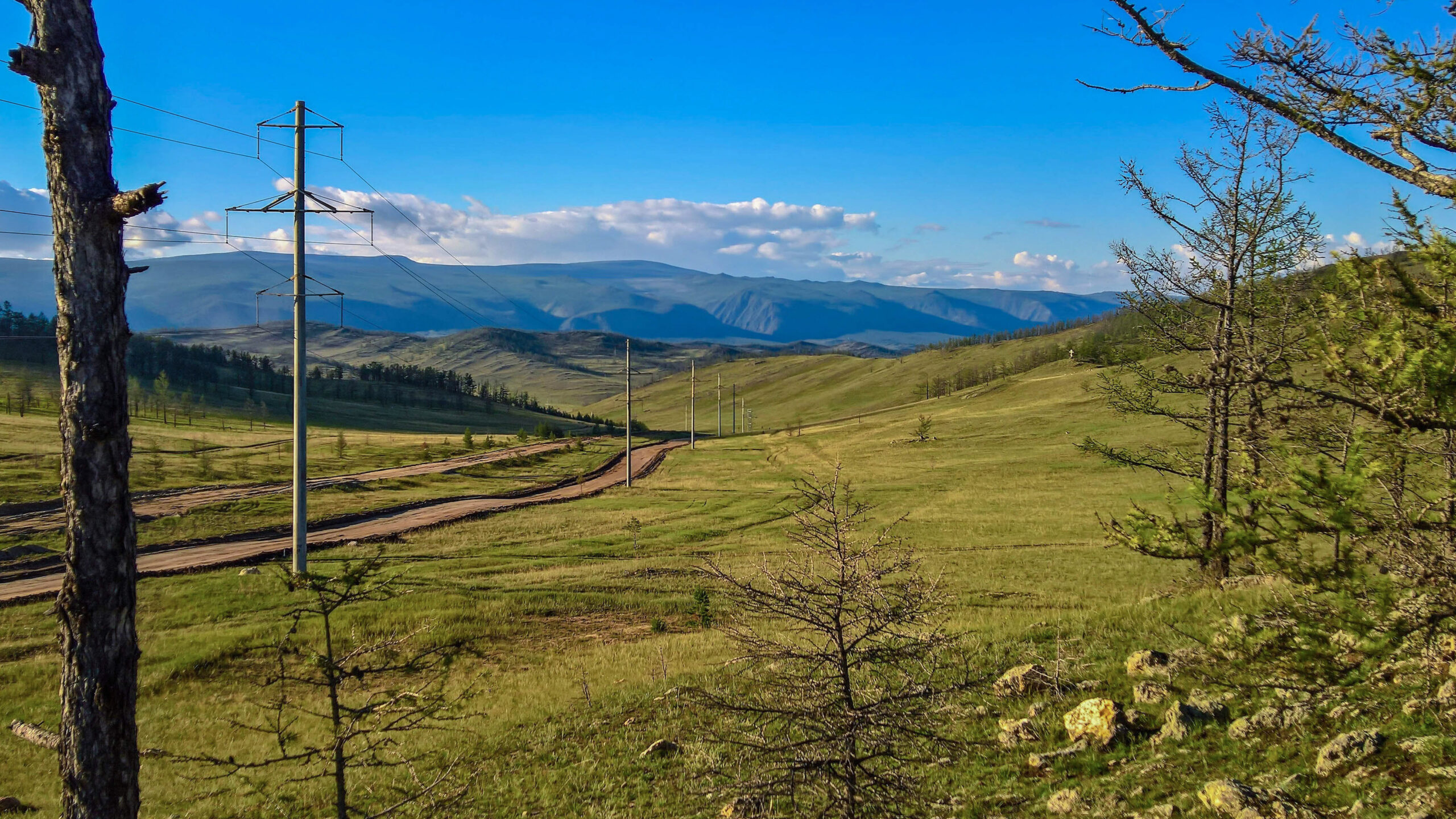 Baikal - kurz vor dem Fährhafen zur Insel Olchon