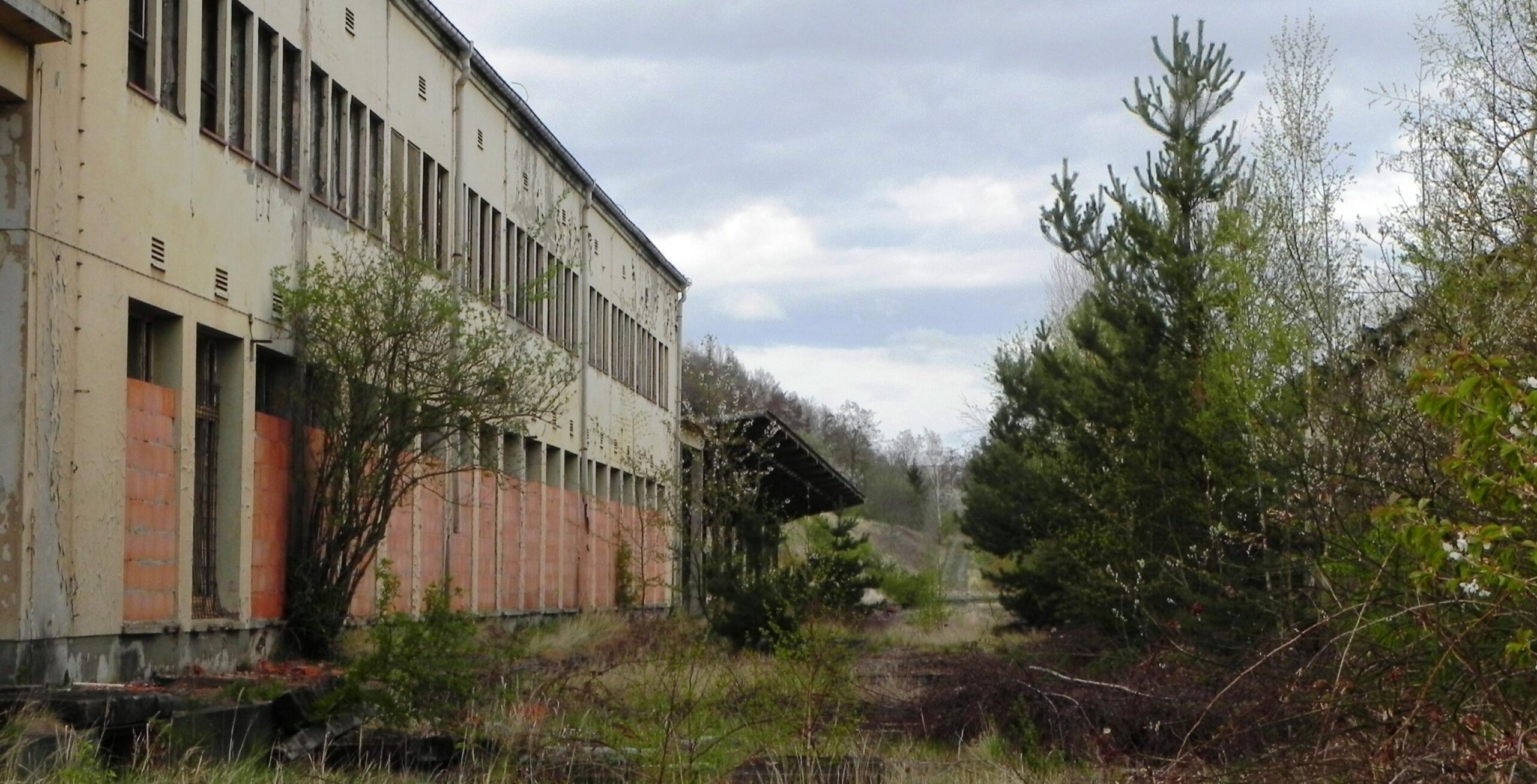 Zeitzeugen der Teilung, ehemaliger Grenzbahnhof Gerstungen im Jahr 2012