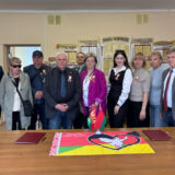 Belarus, bei Brest, Schule Domatschewa, Vertragsunterzeichnung