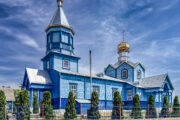 Belarus, Region Brest, an der Kirche von Domatschewo