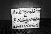 Berlin, Friedrichstraße, Russisches Haus, Protest