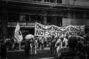 Berlin, Friedrichstraße, Russisches Haus, am 04.09.2026, Protest gegen angeordnete Schließung und Kriegstreiber